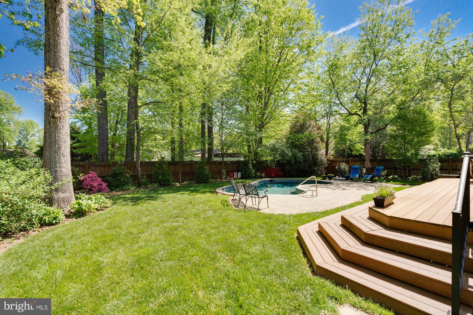 VIENNA WOODS - Residential