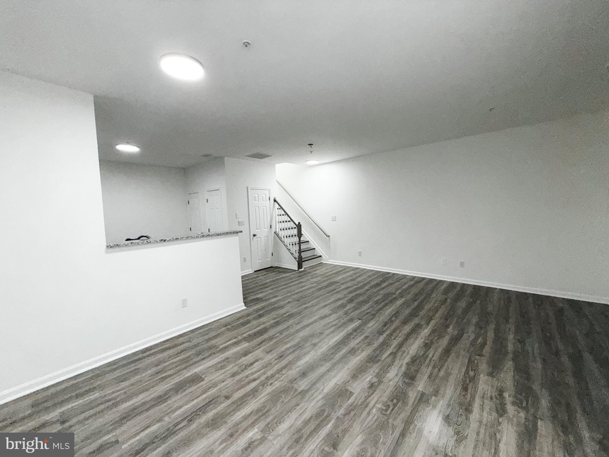 MALLARD LANDING - Residential