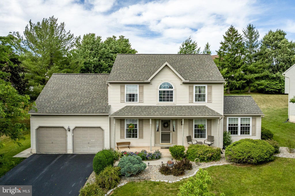 Photo of 213 Willow Drive, DENVER, PA 17517 (MLS # PALA2090862)