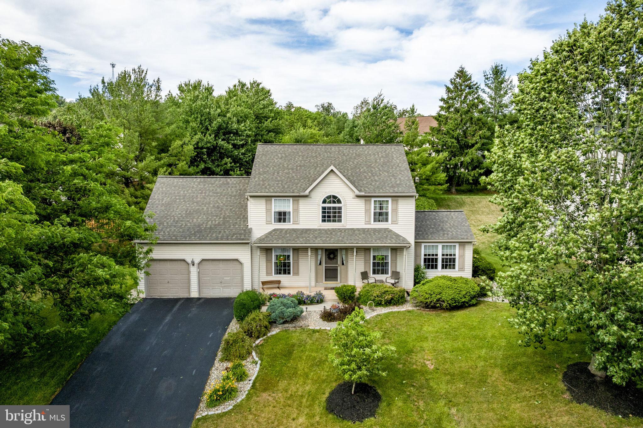 213 WILLOW DRIVE