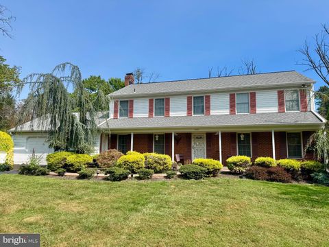 Photo of 13413 Glen Mill Rd #as Is, ROCKVILLE, MD 20850 (MLS # MDMC2201622)