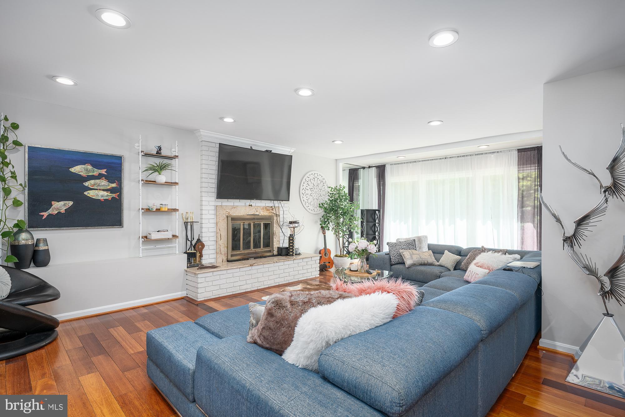 CAVES PARK - Residential