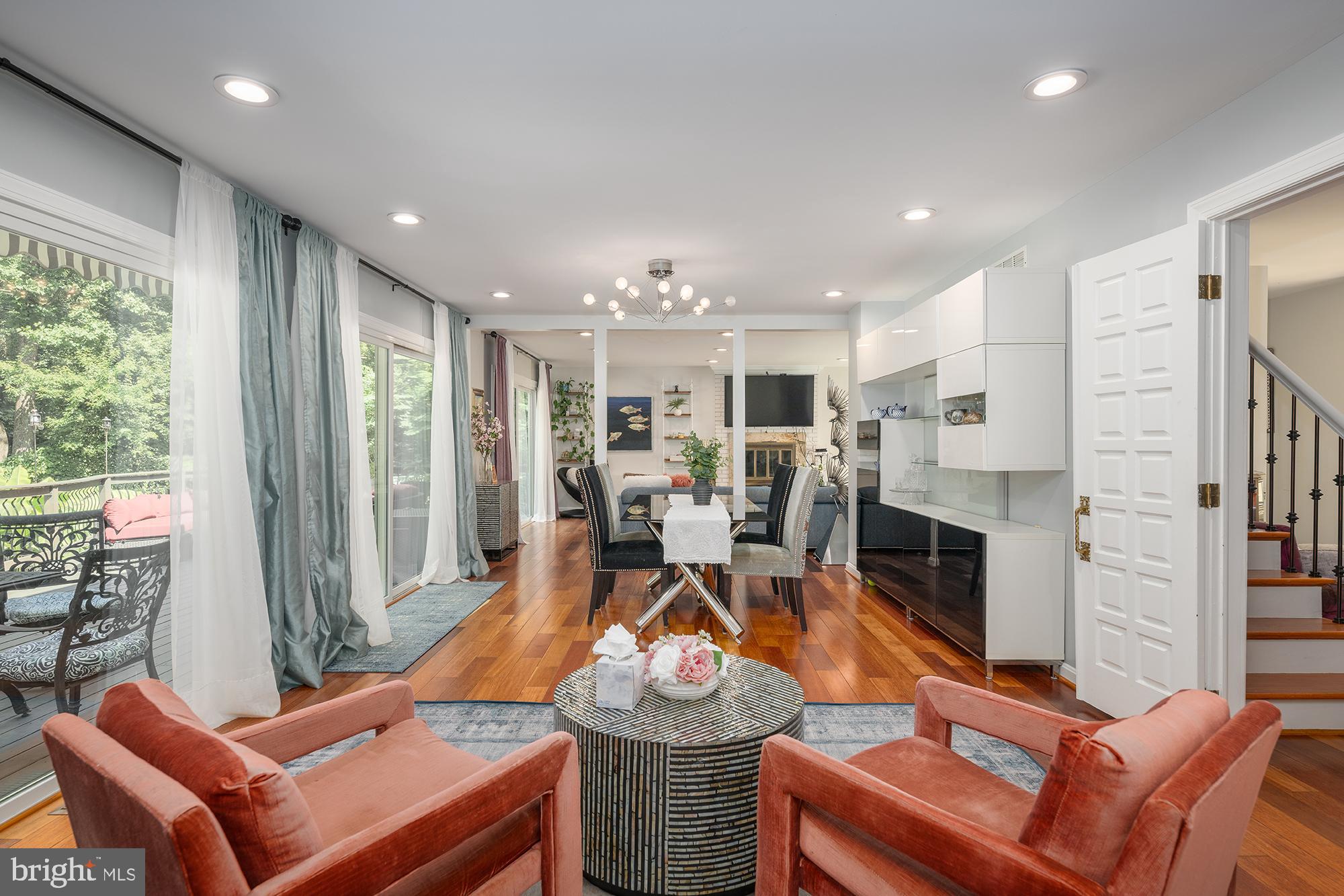 CAVES PARK - Residential