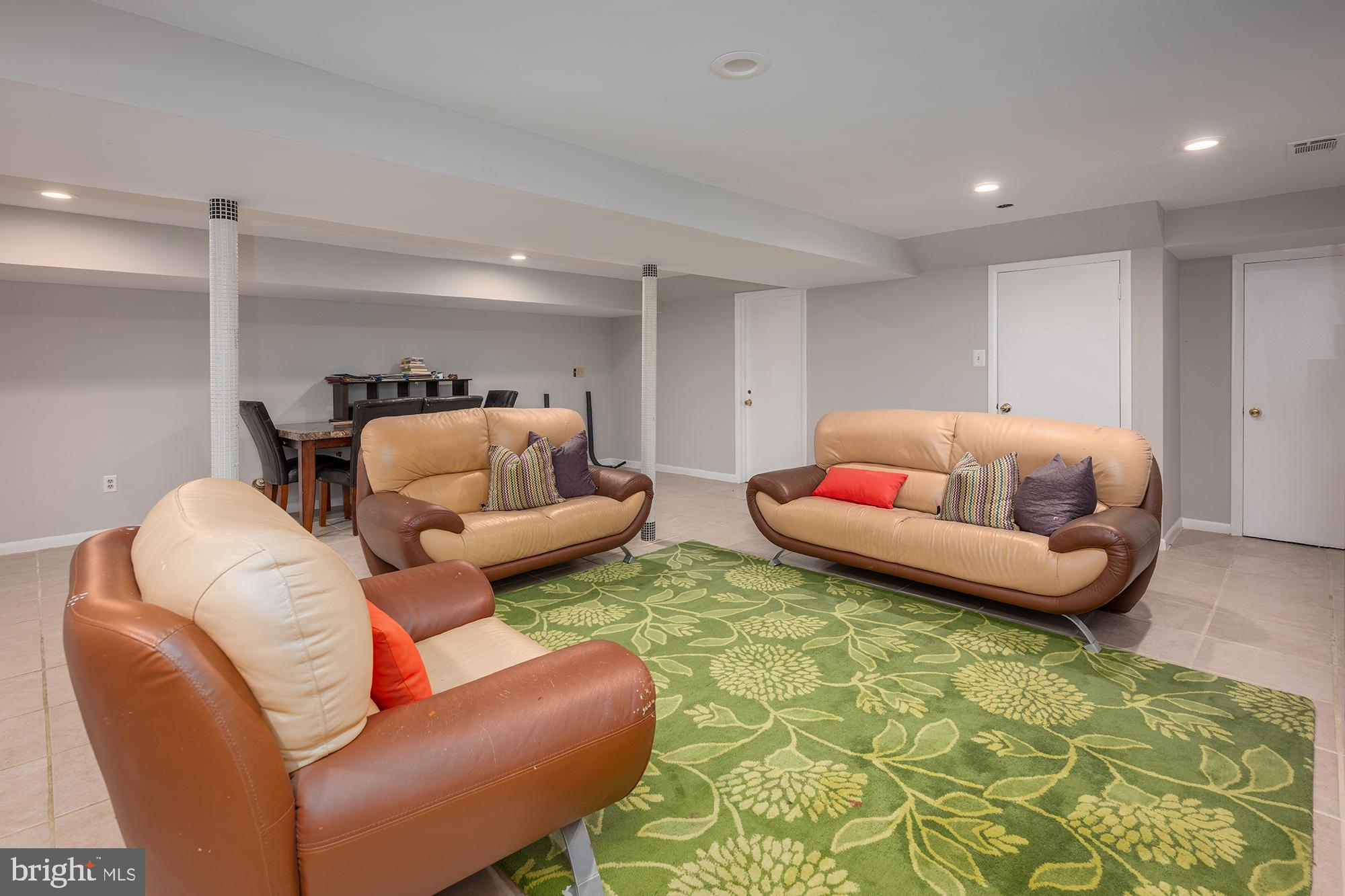 CAVES PARK - Residential