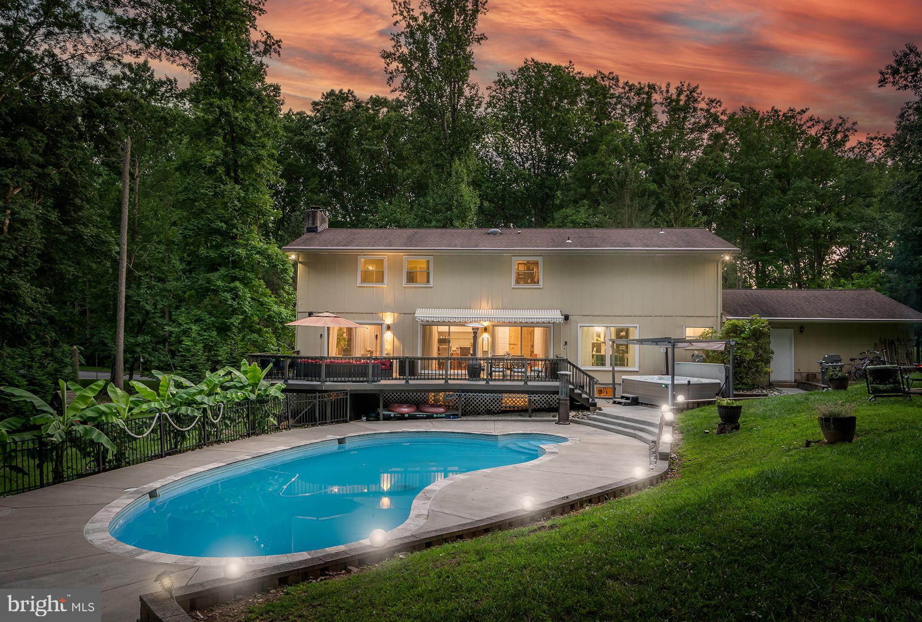 CAVES PARK - Residential