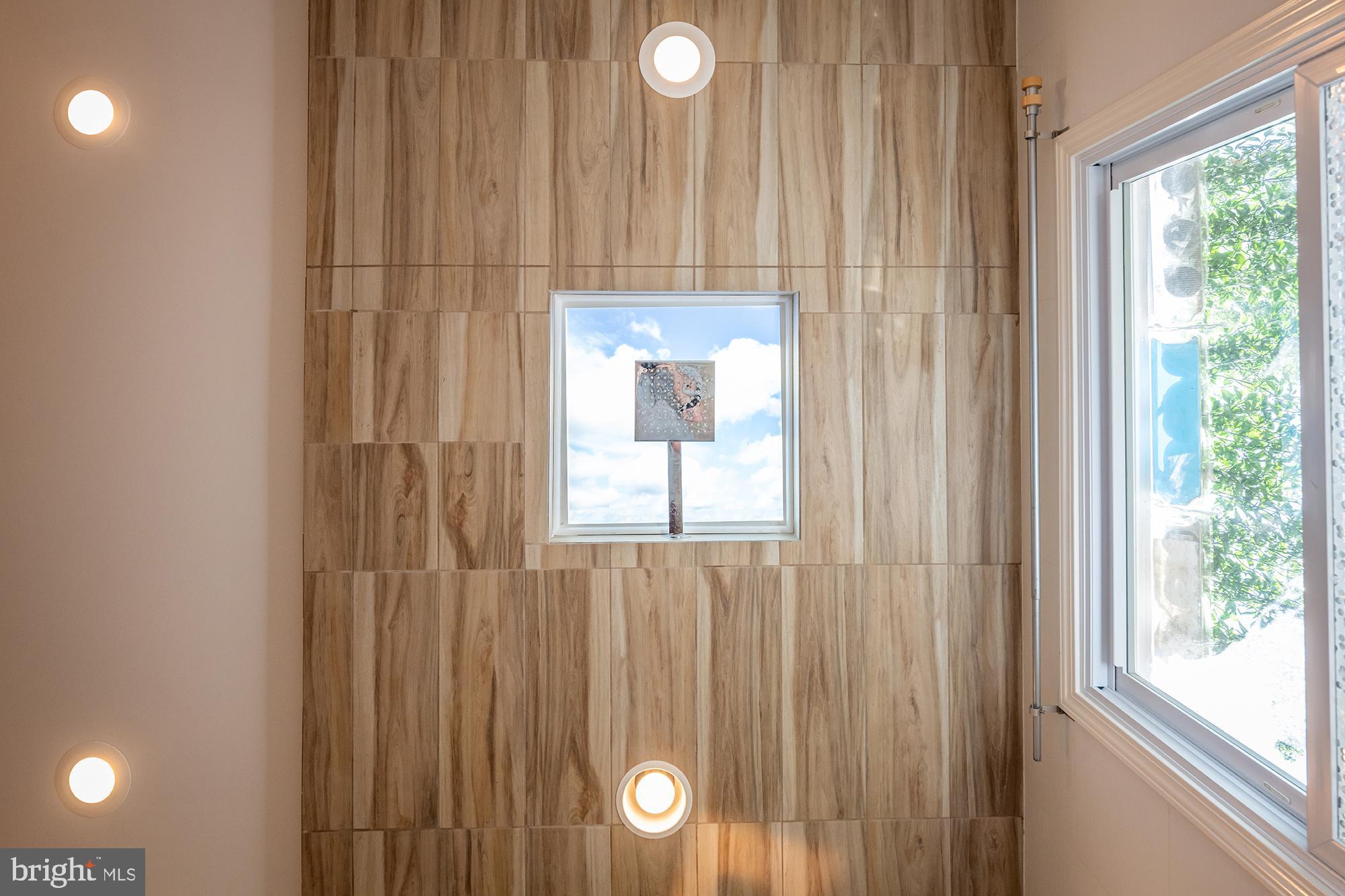 CAVES PARK - Residential