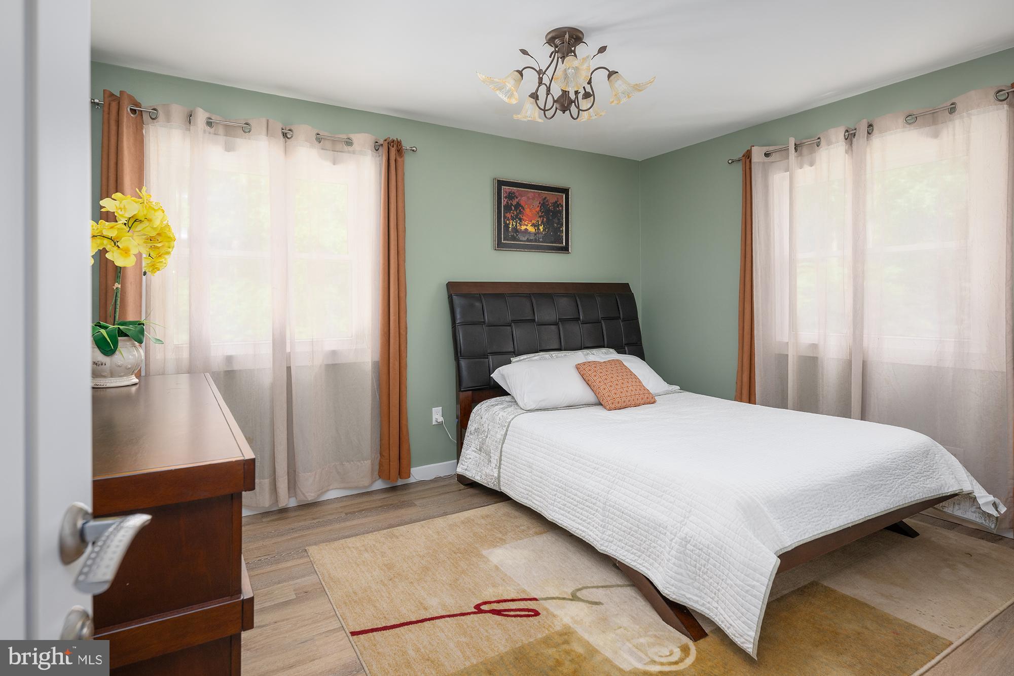 CAVES PARK - Residential