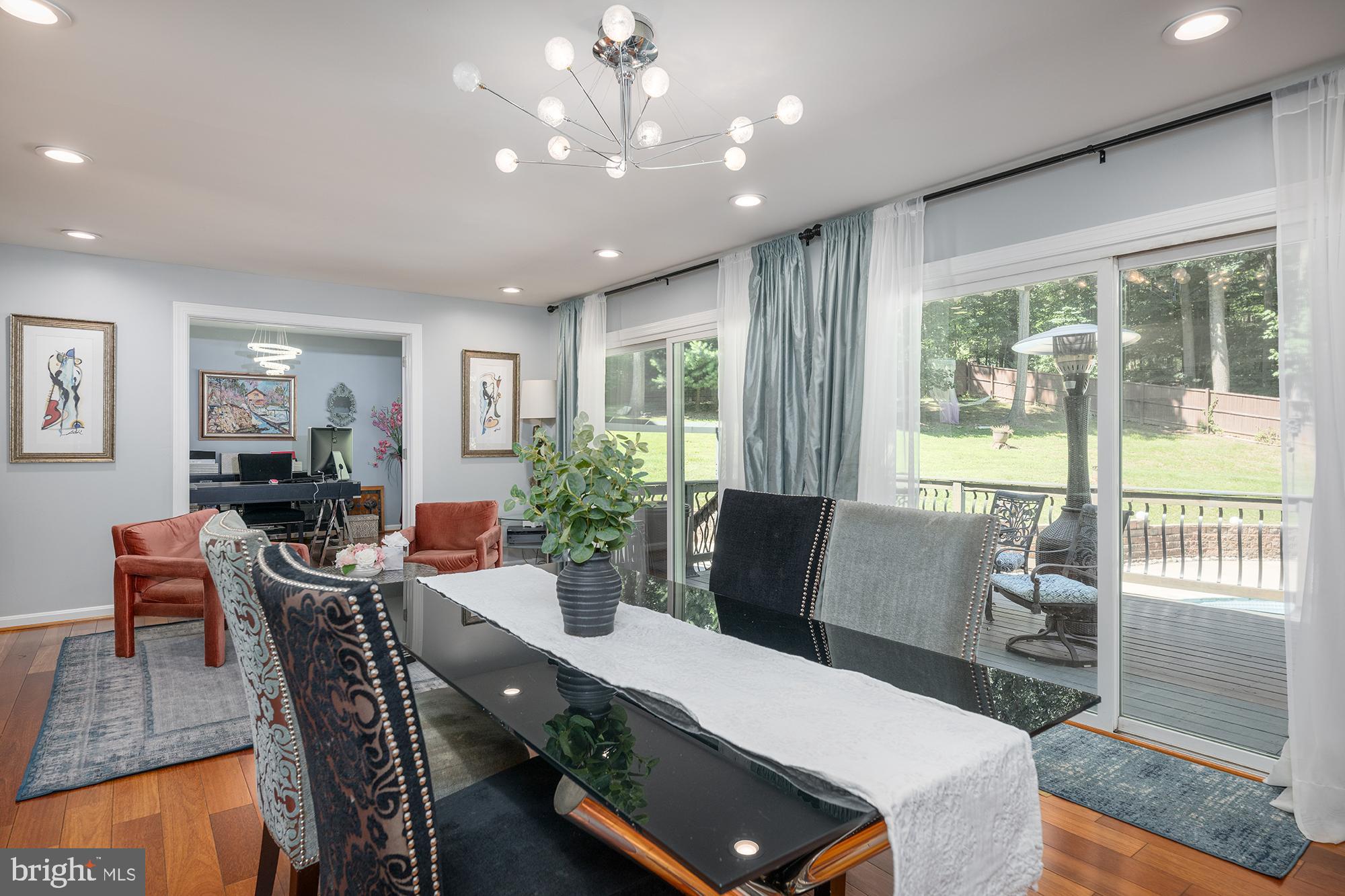 CAVES PARK - Residential