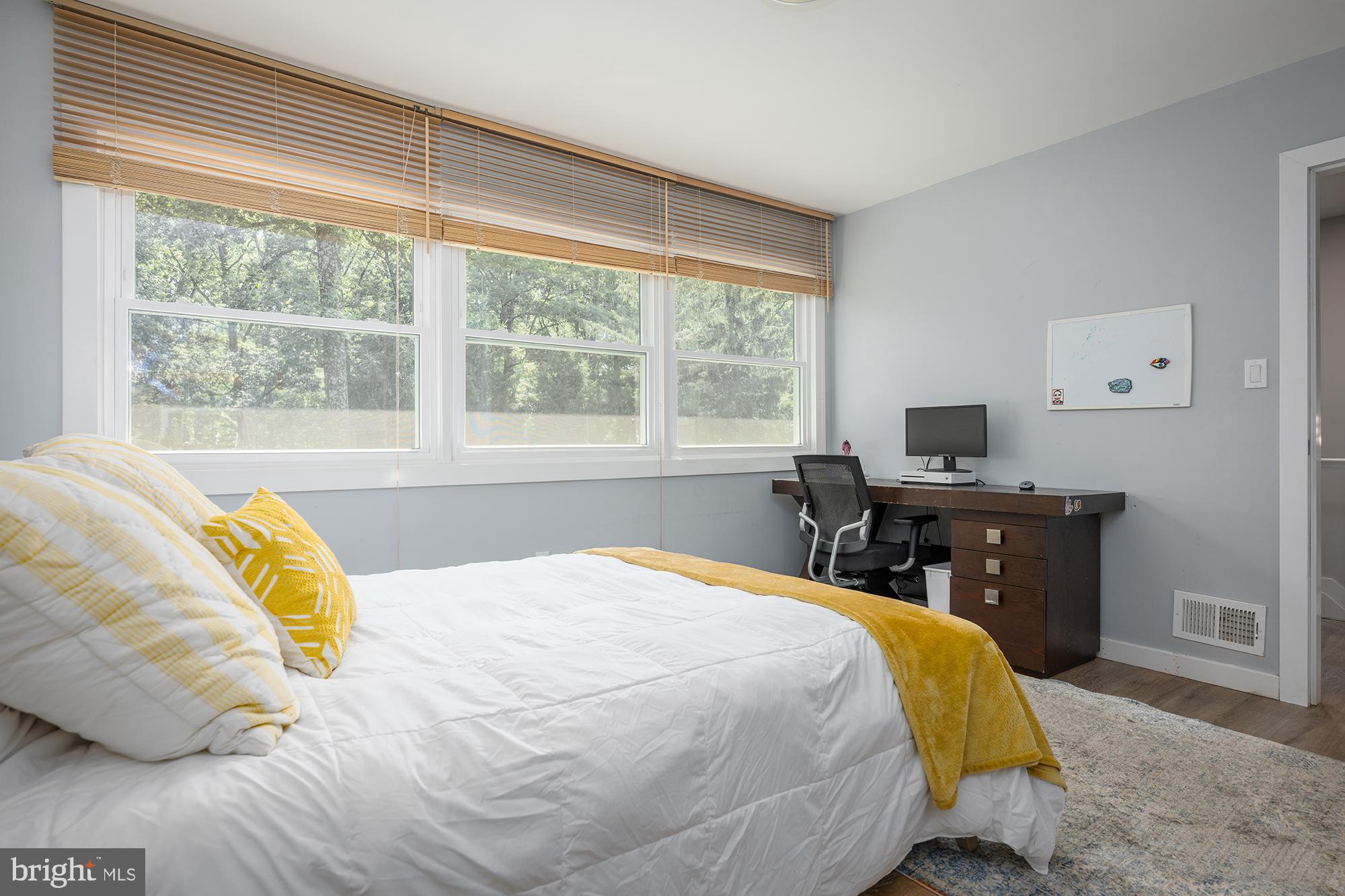 CAVES PARK - Residential