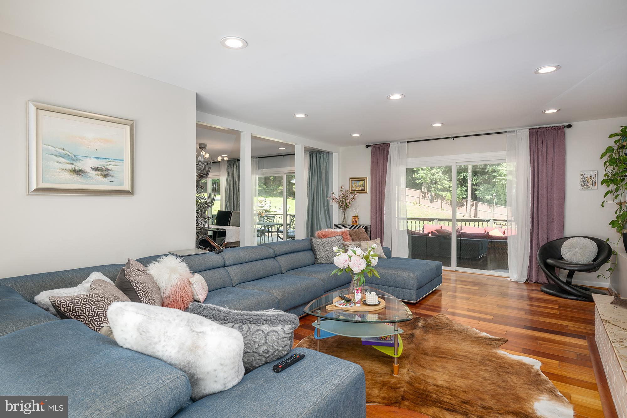 CAVES PARK - Residential