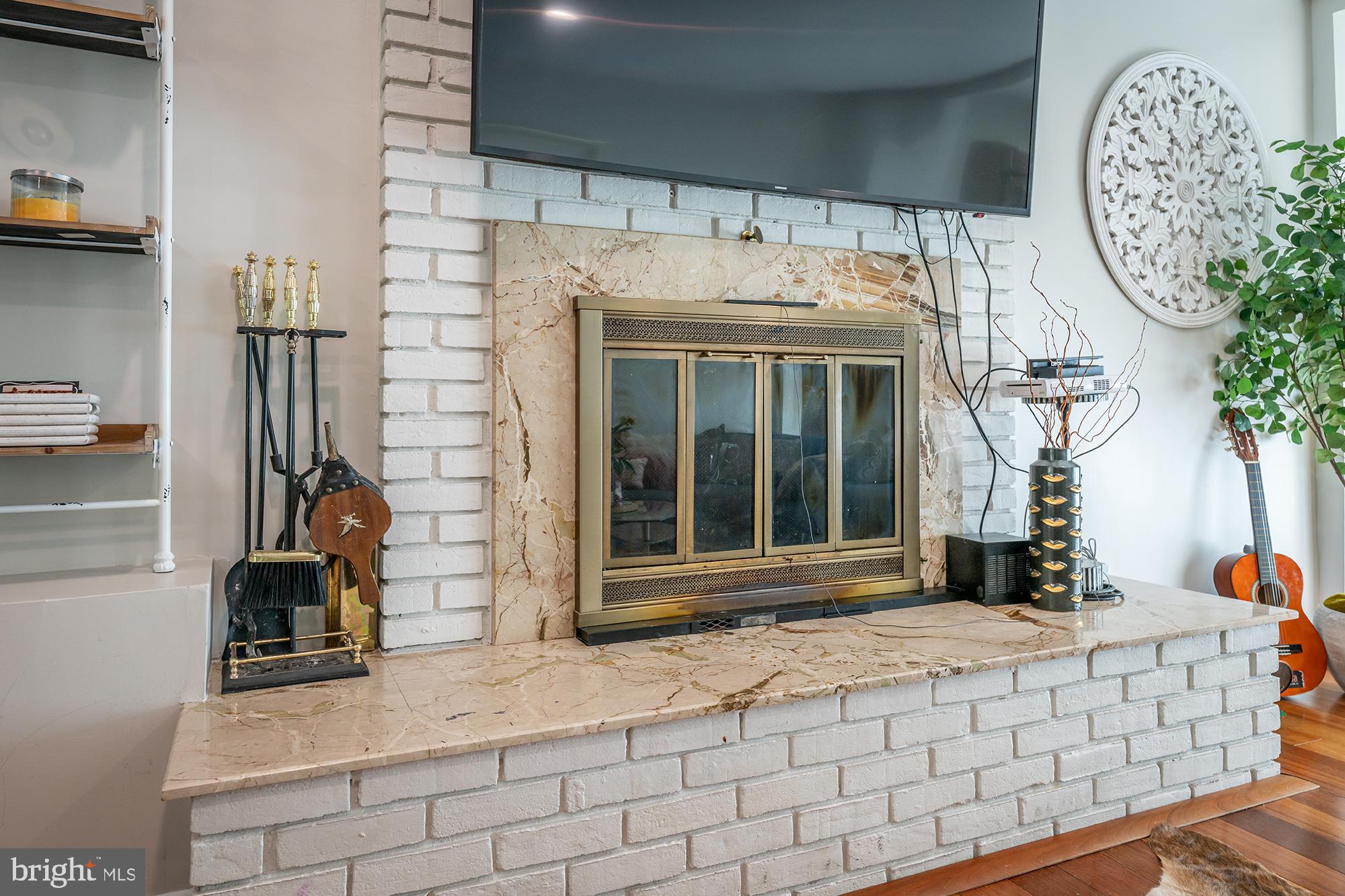 CAVES PARK - Residential