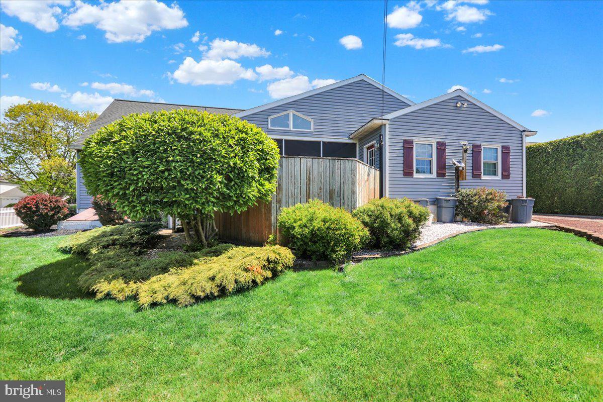 WILLOW ACRES - Residential