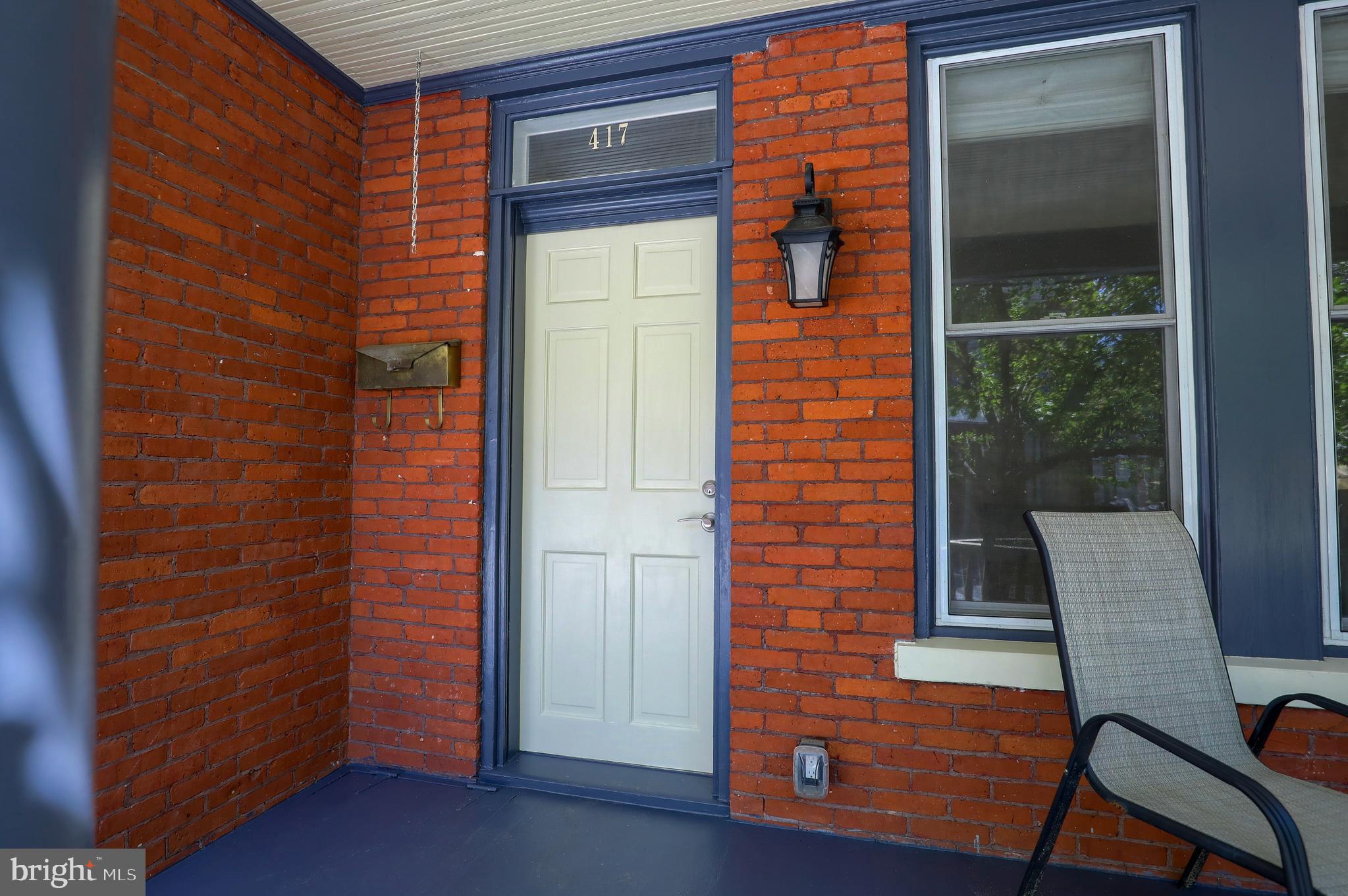 CHESTNUT HILL - Residential