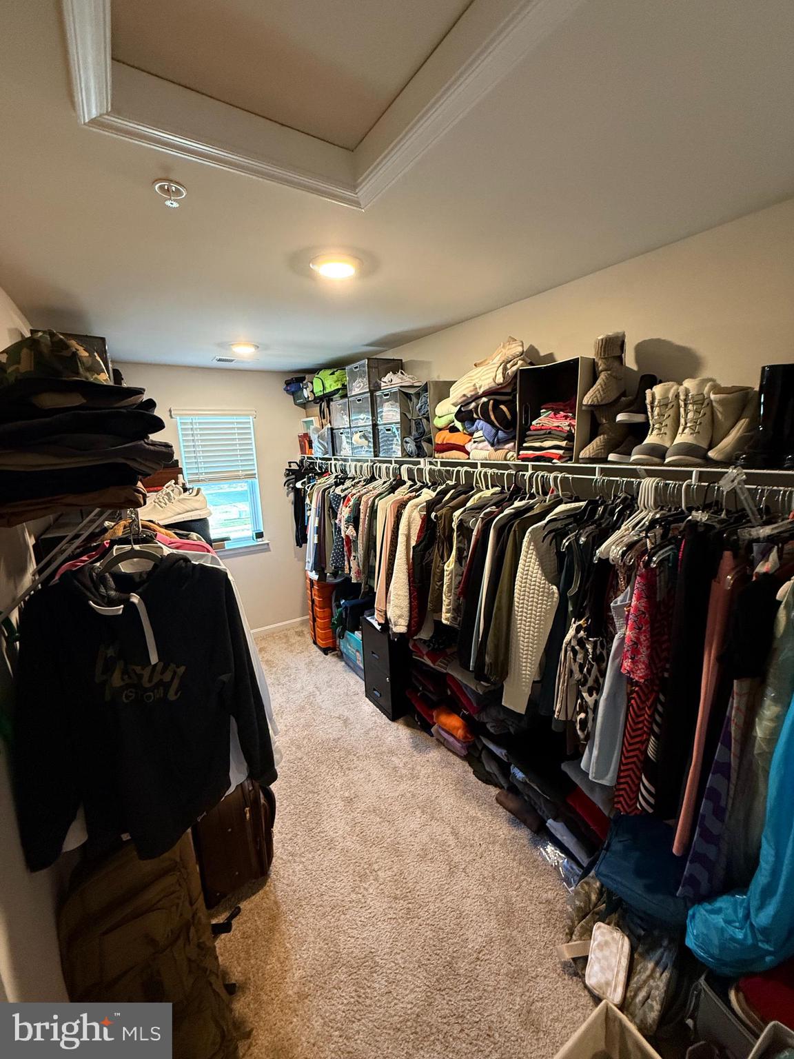 HUNTINGFIELDS - Residential