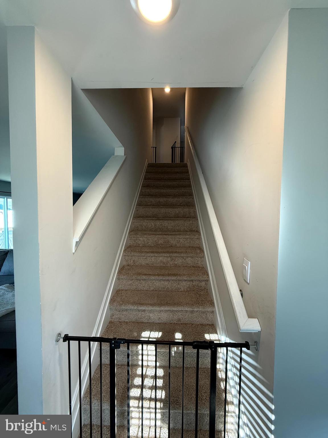 HUNTINGFIELDS - Residential