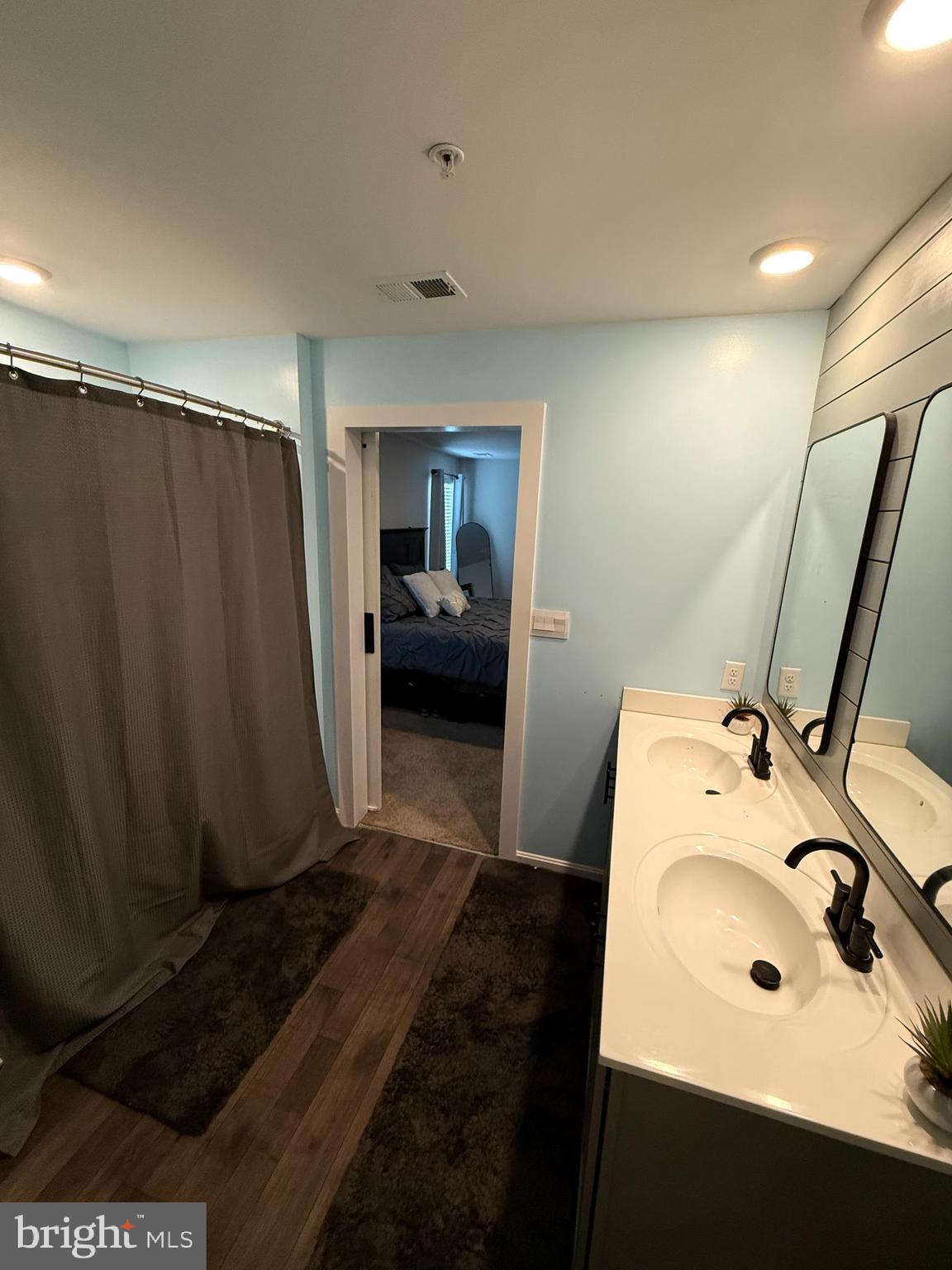 HUNTINGFIELDS - Residential