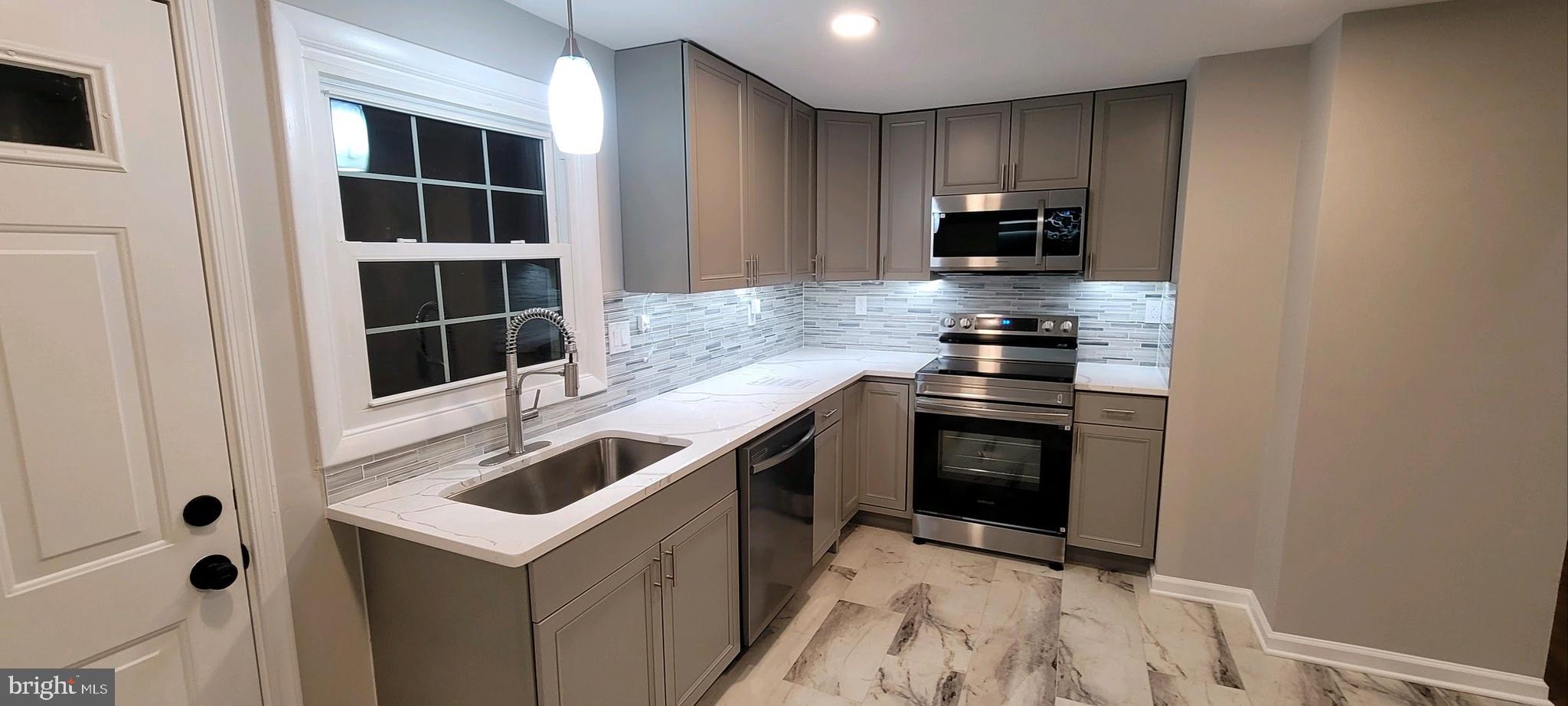 PINEFIELD - Residential