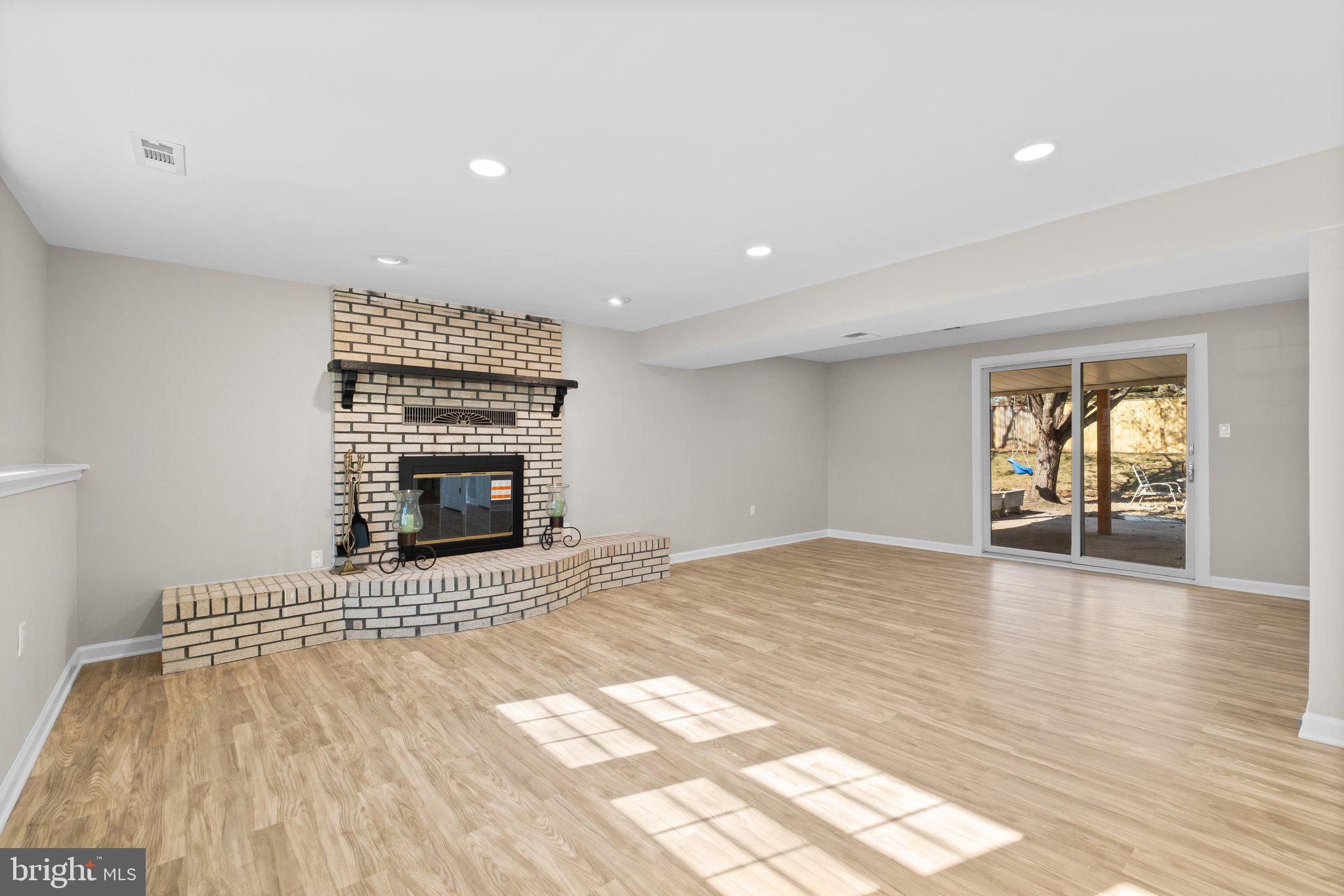 PINEFIELD - Residential