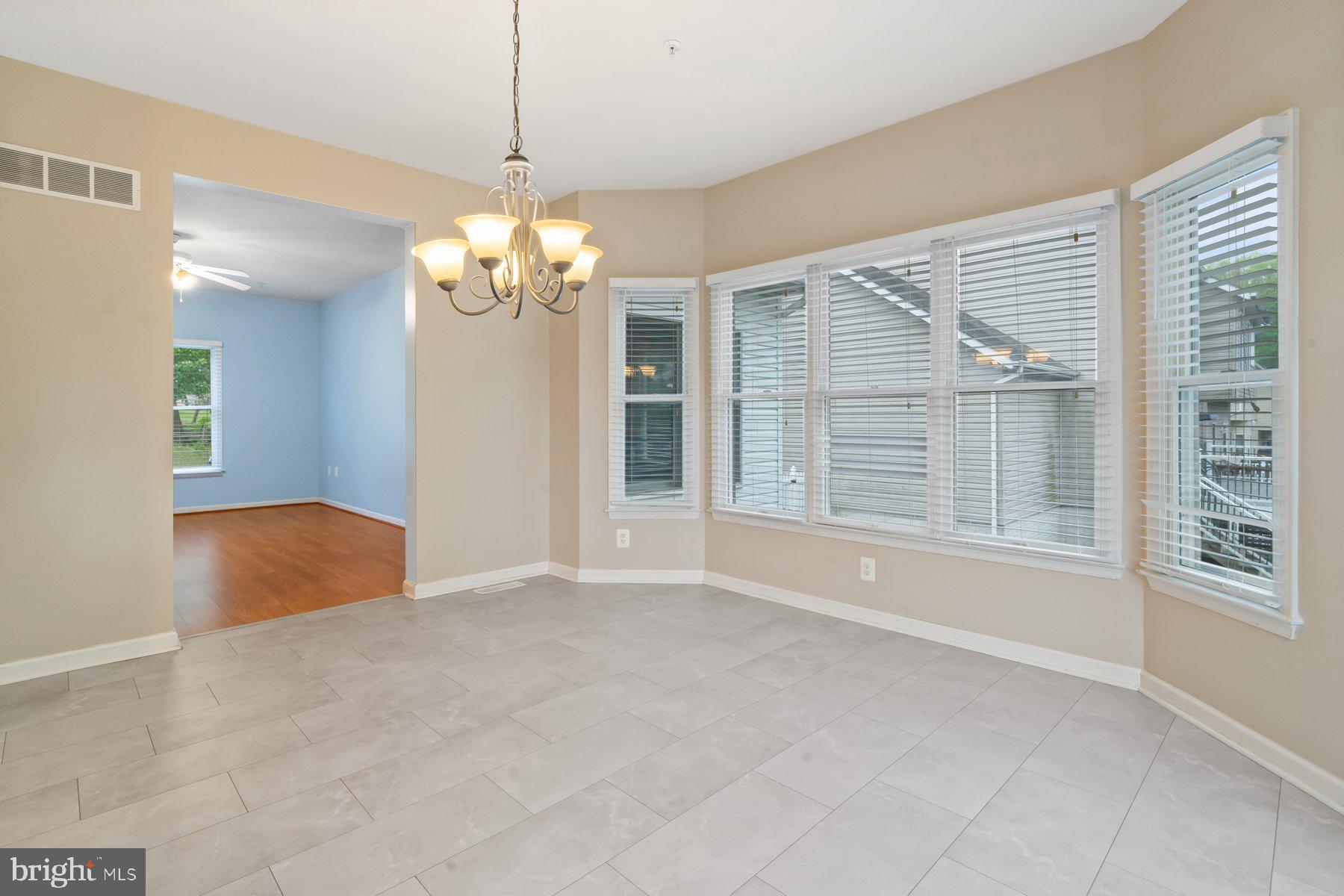325 GOLDENROD COURT