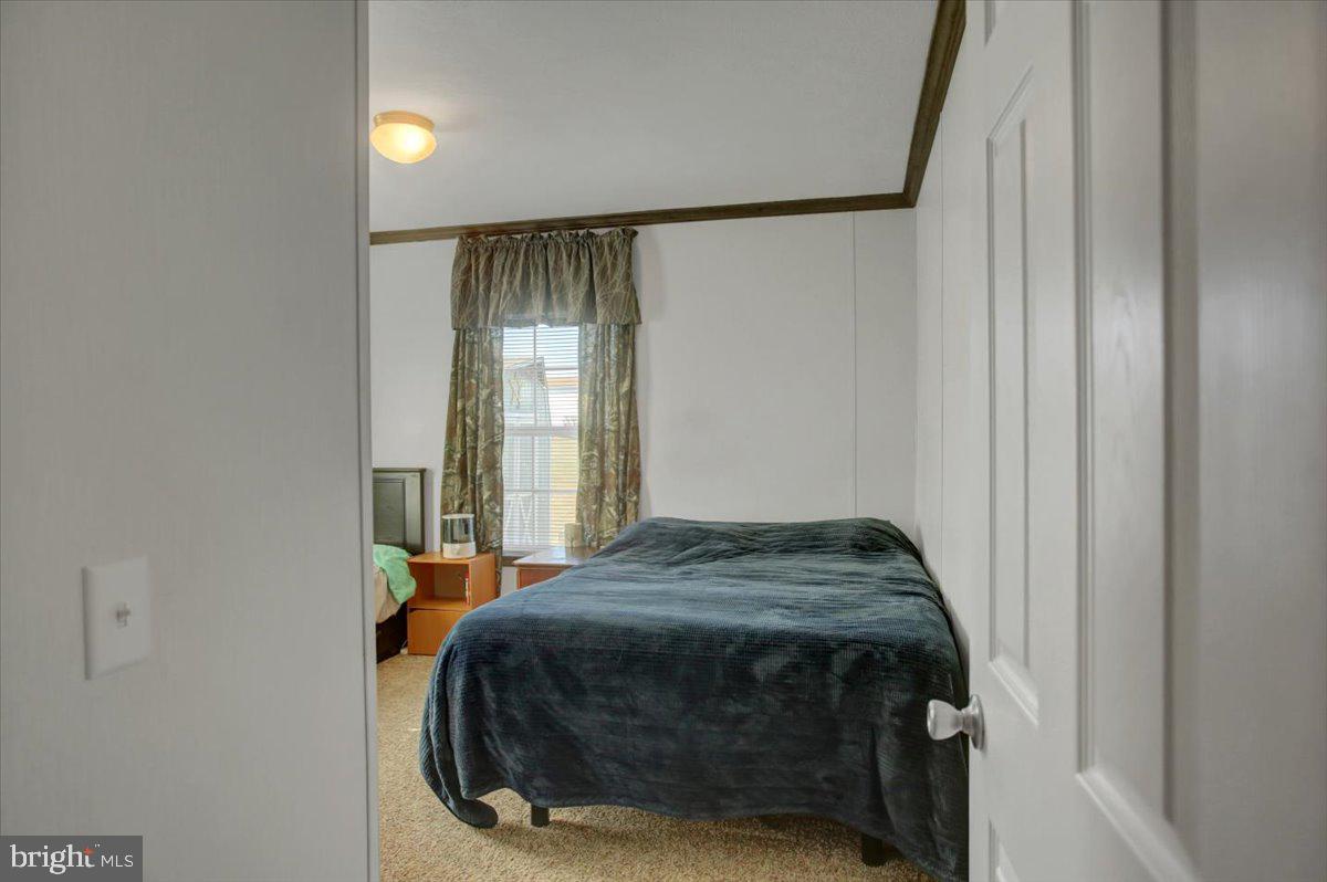 COLONIAL ESTATES - Residential