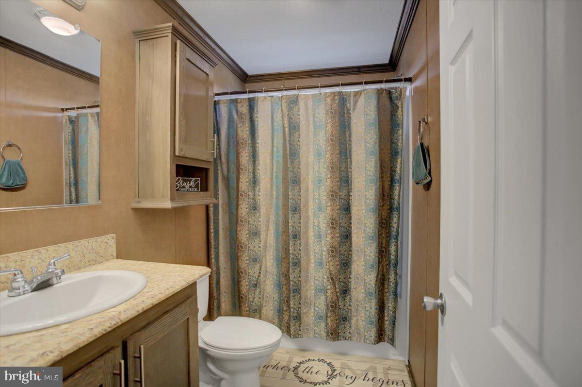 COLONIAL ESTATES - Residential