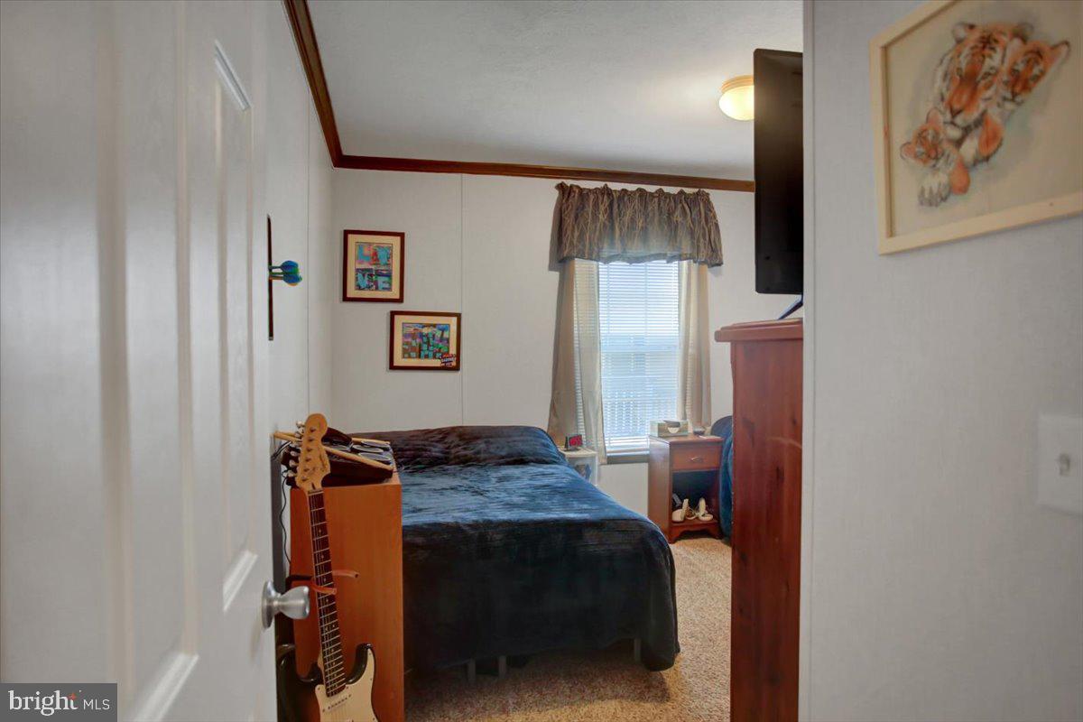 COLONIAL ESTATES - Residential