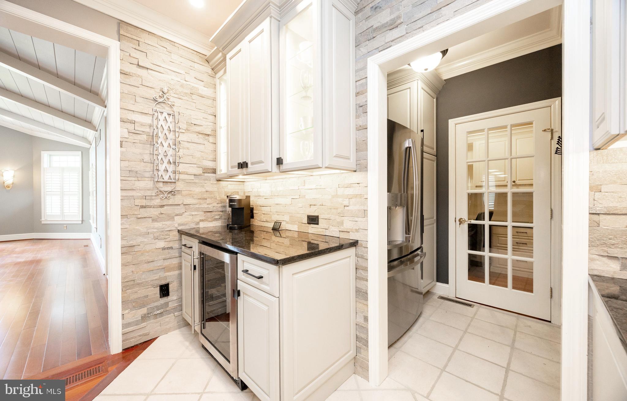 HUNTERS GLEN - Residential