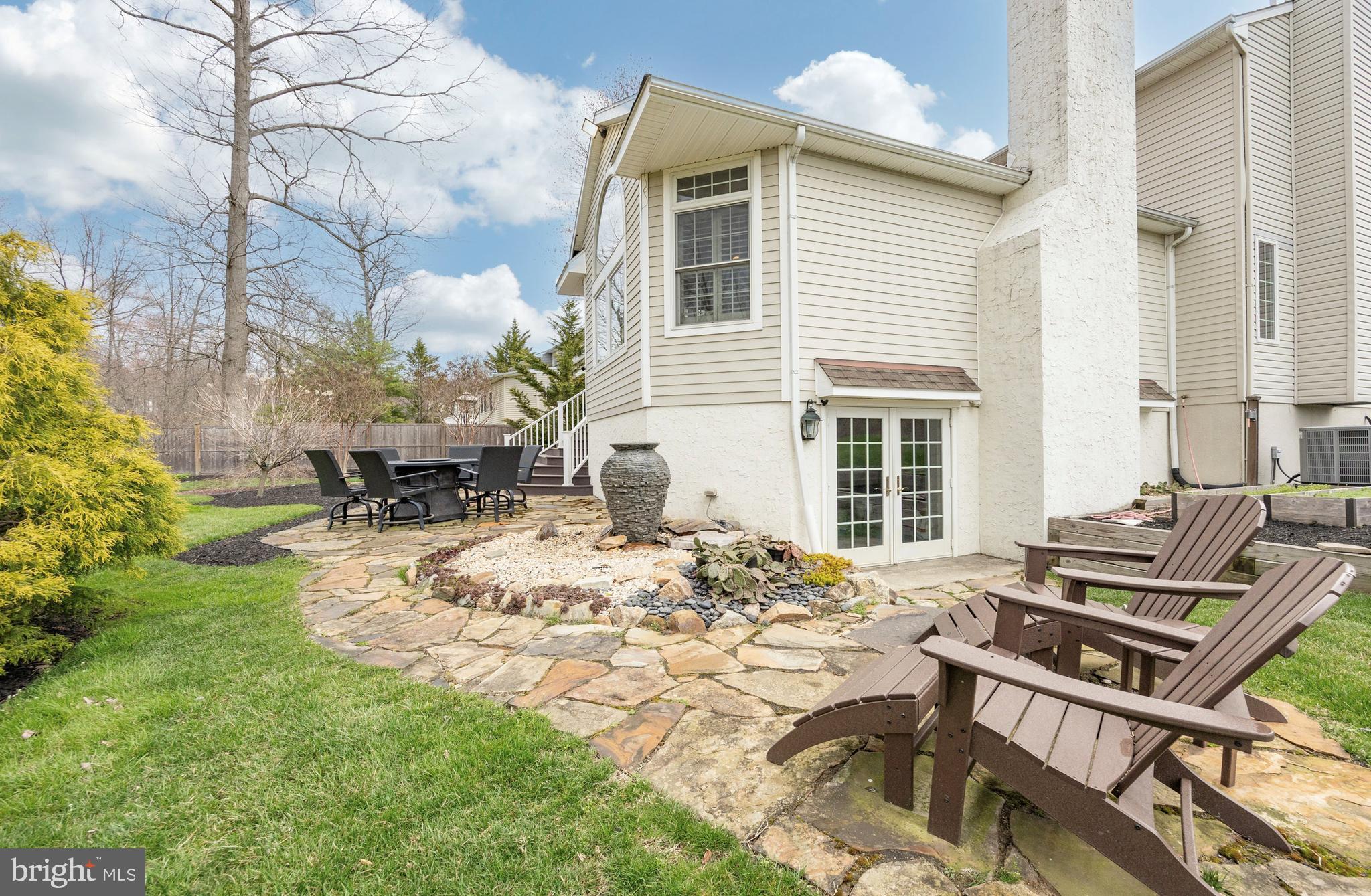 HUNTERS GLEN - Residential