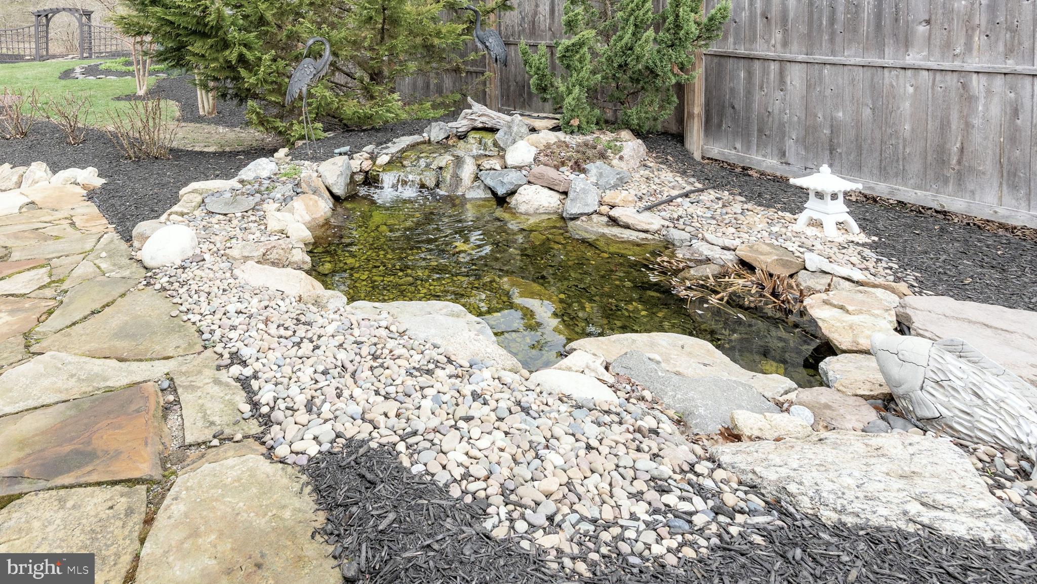 HUNTERS GLEN - Residential