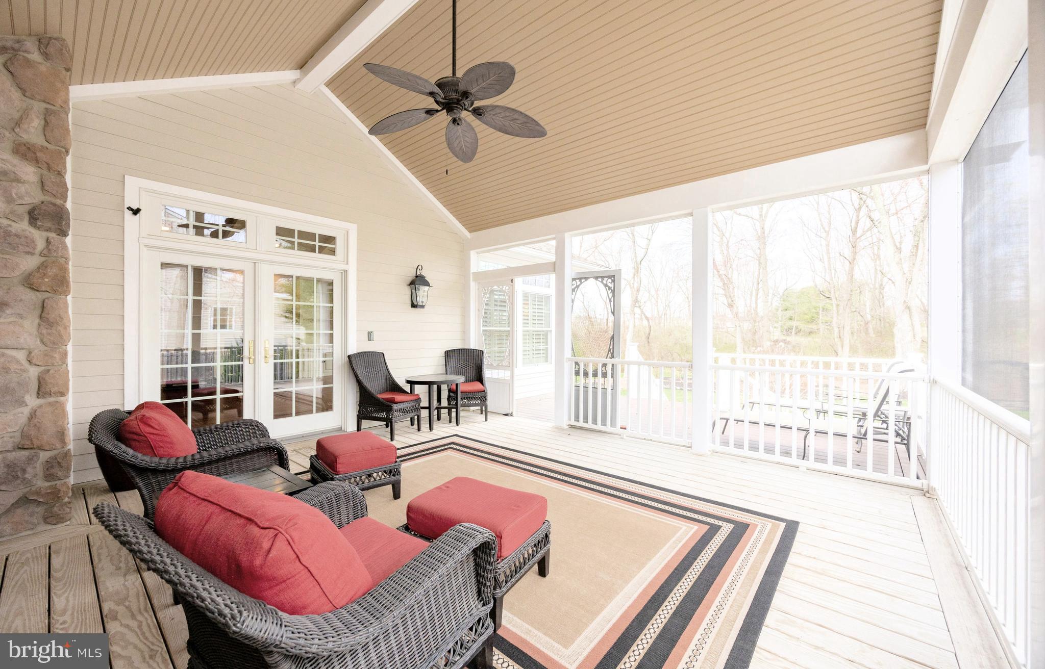 HUNTERS GLEN - Residential