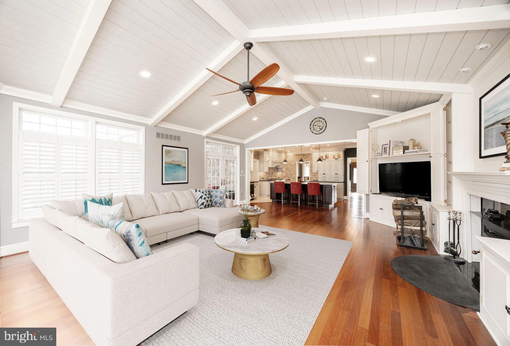 HUNTERS GLEN - Residential