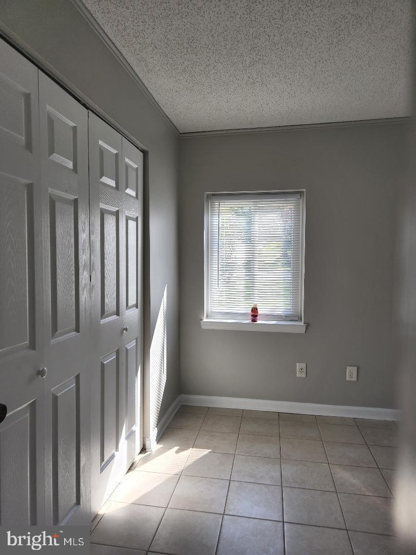 GARDEN OWINGS MILLS - Residential