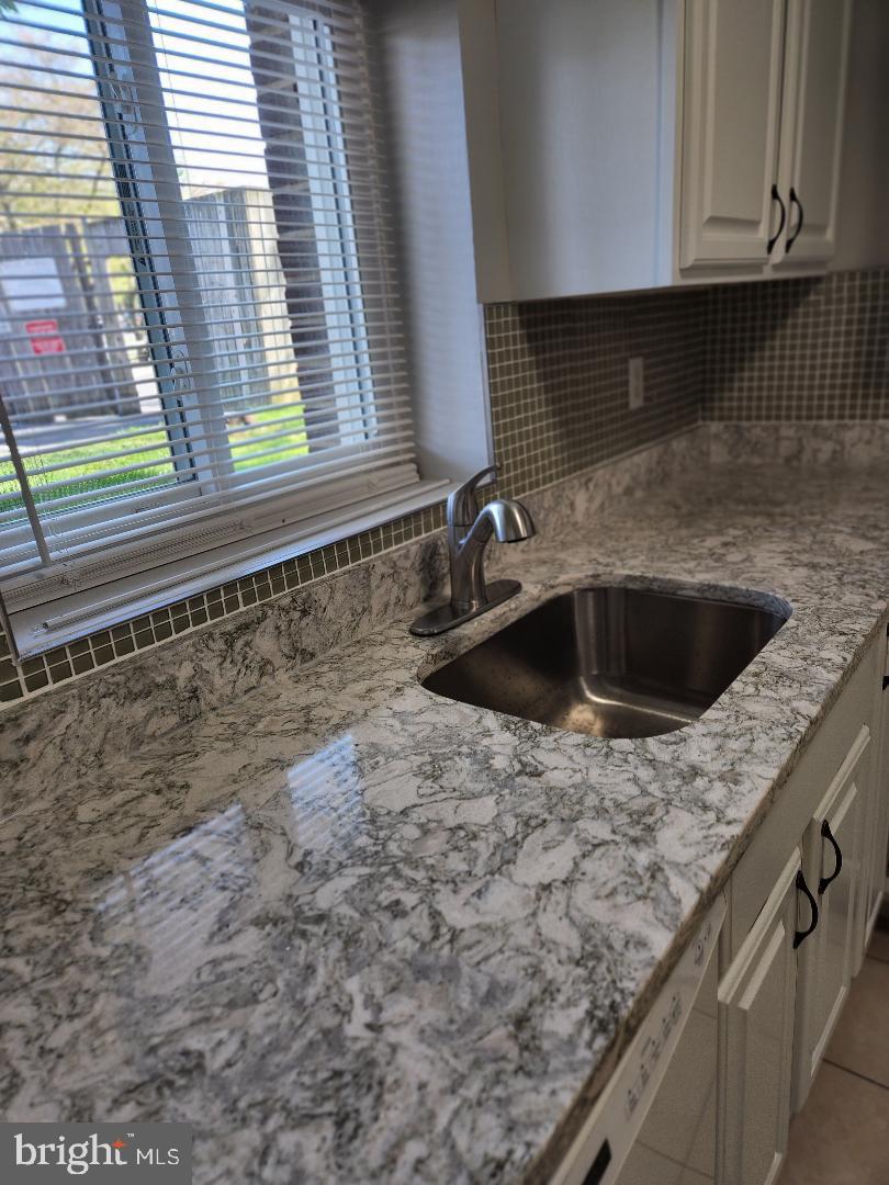 GARDEN OWINGS MILLS - Residential