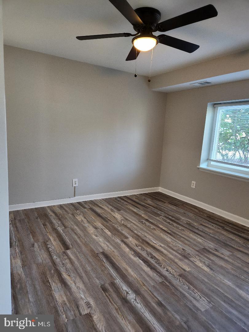 GARDEN OWINGS MILLS - Residential