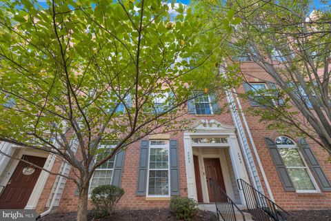 2595 EASTBOURNE DRIVE WOODBRIDGE VA 22191