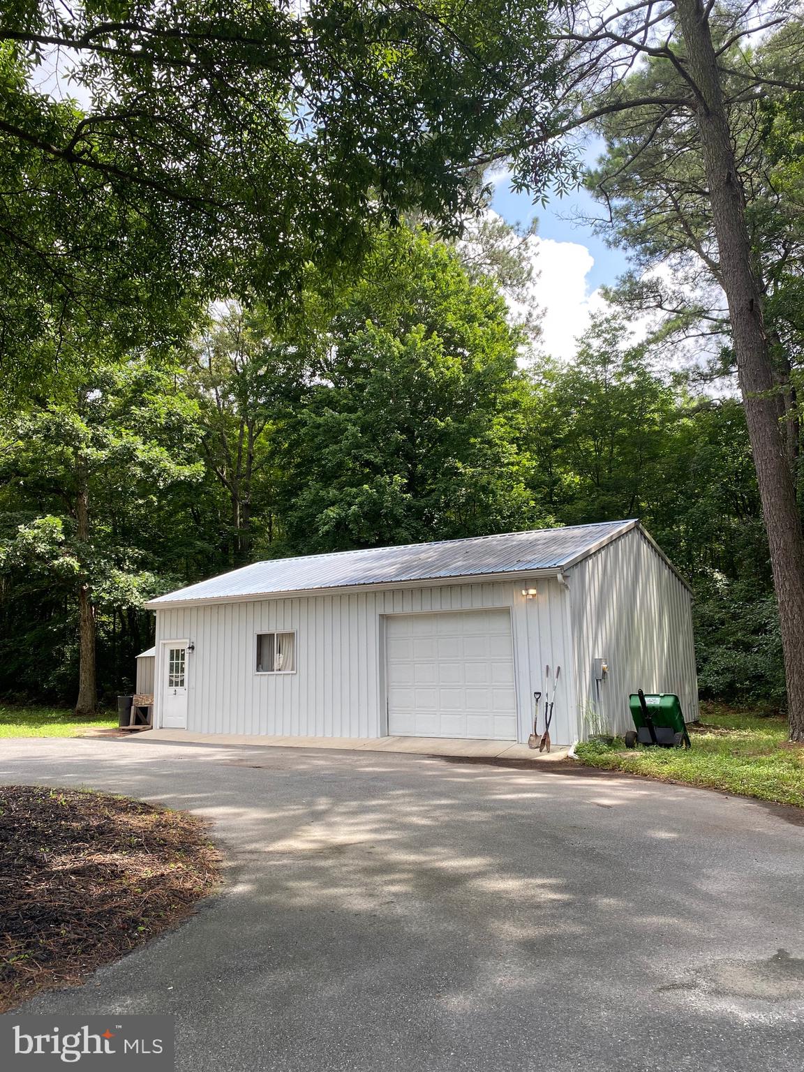 25035 HERMAN LANE
