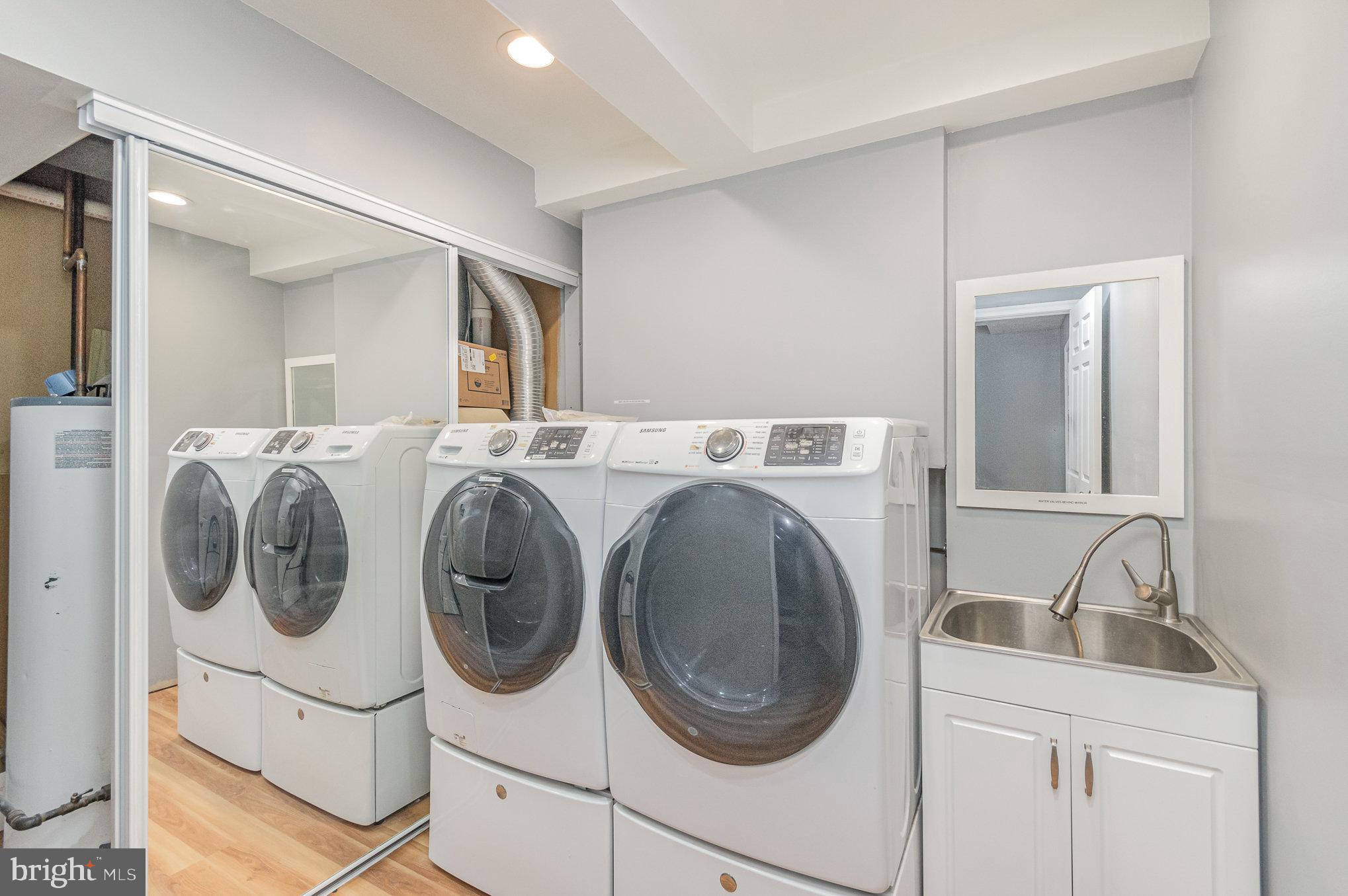 LAFAYETTE VILLAGE - Residential Lease