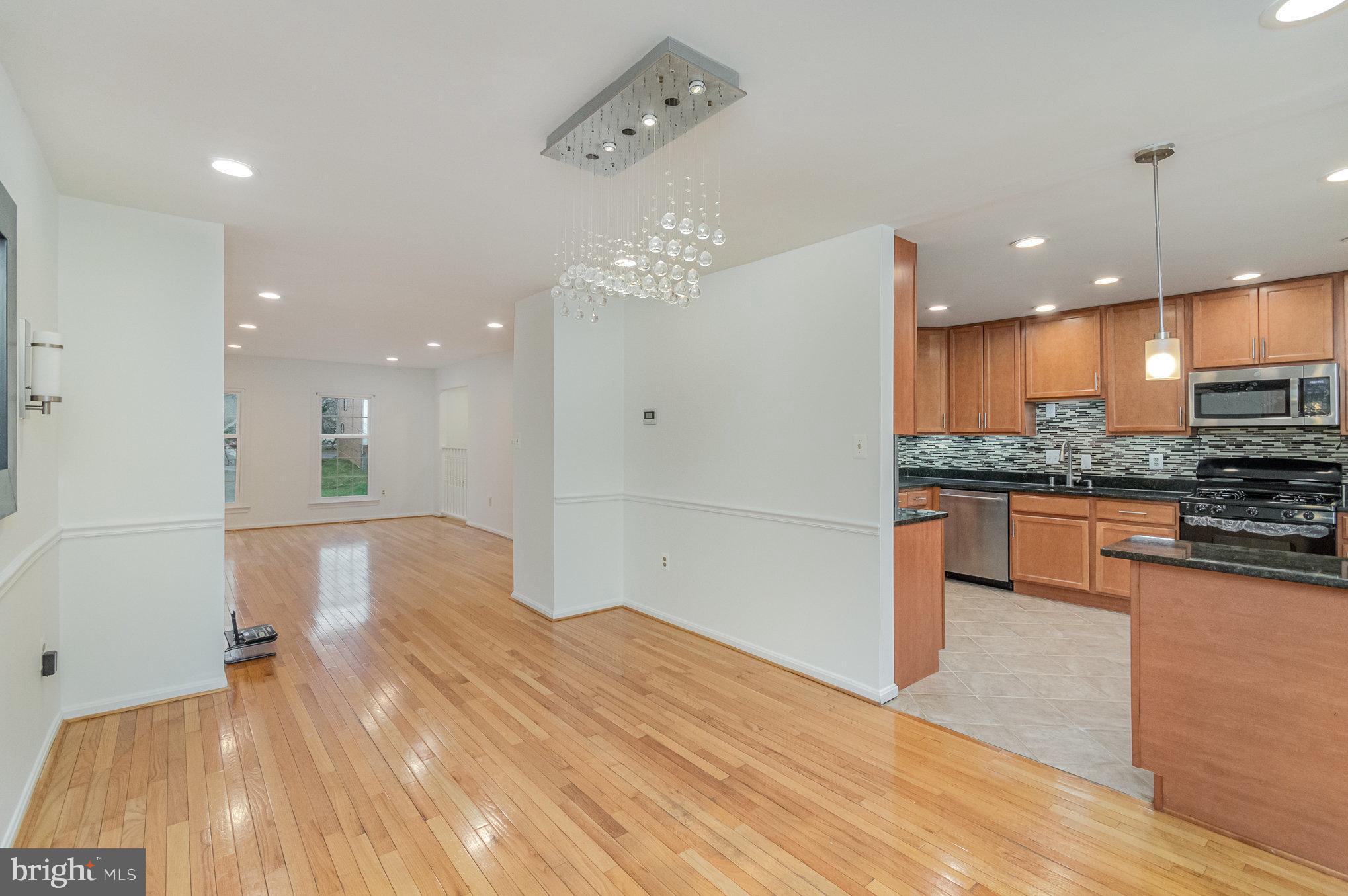 LAFAYETTE VILLAGE - Residential Lease