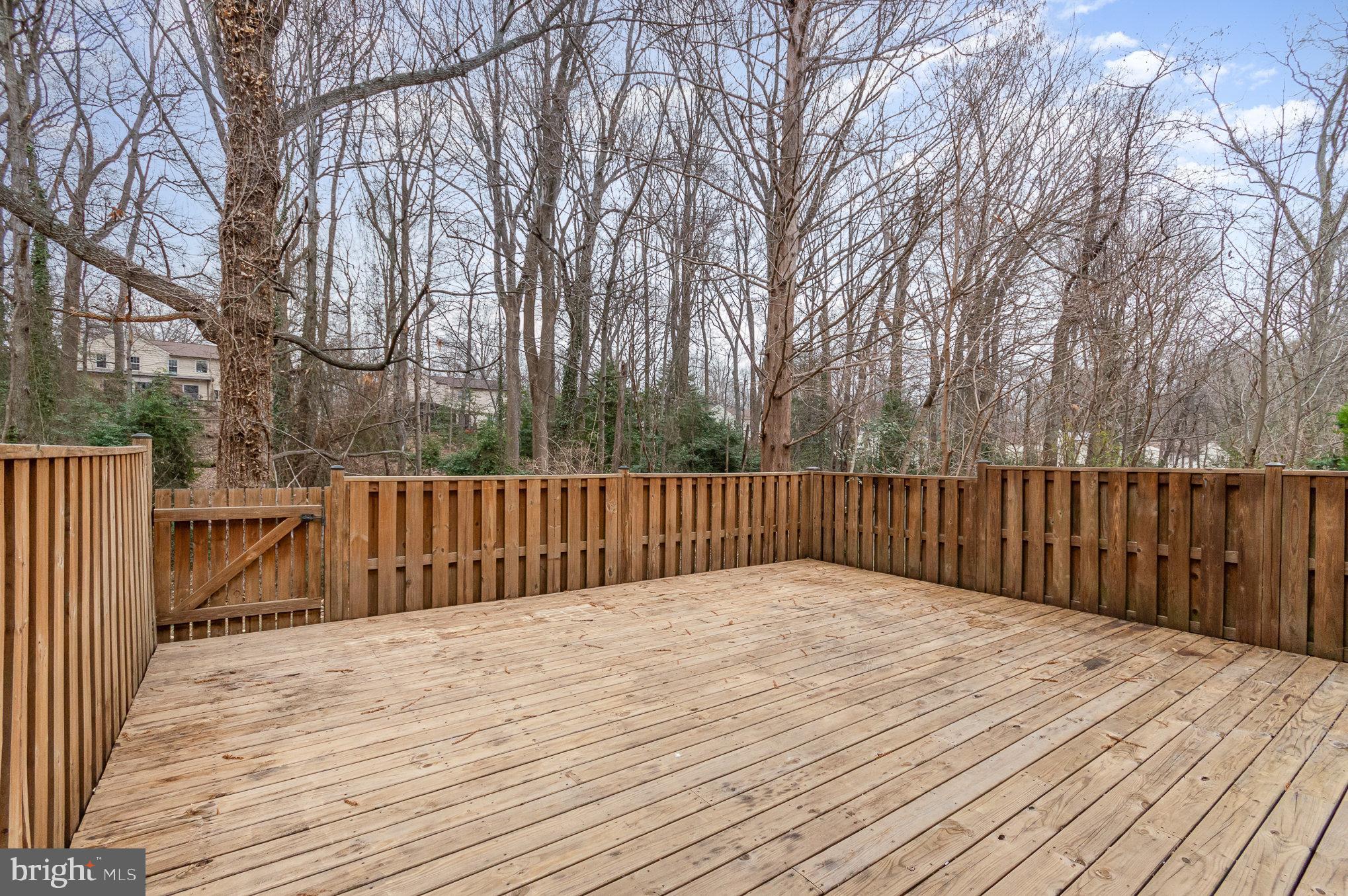 LAFAYETTE VILLAGE - Residential Lease