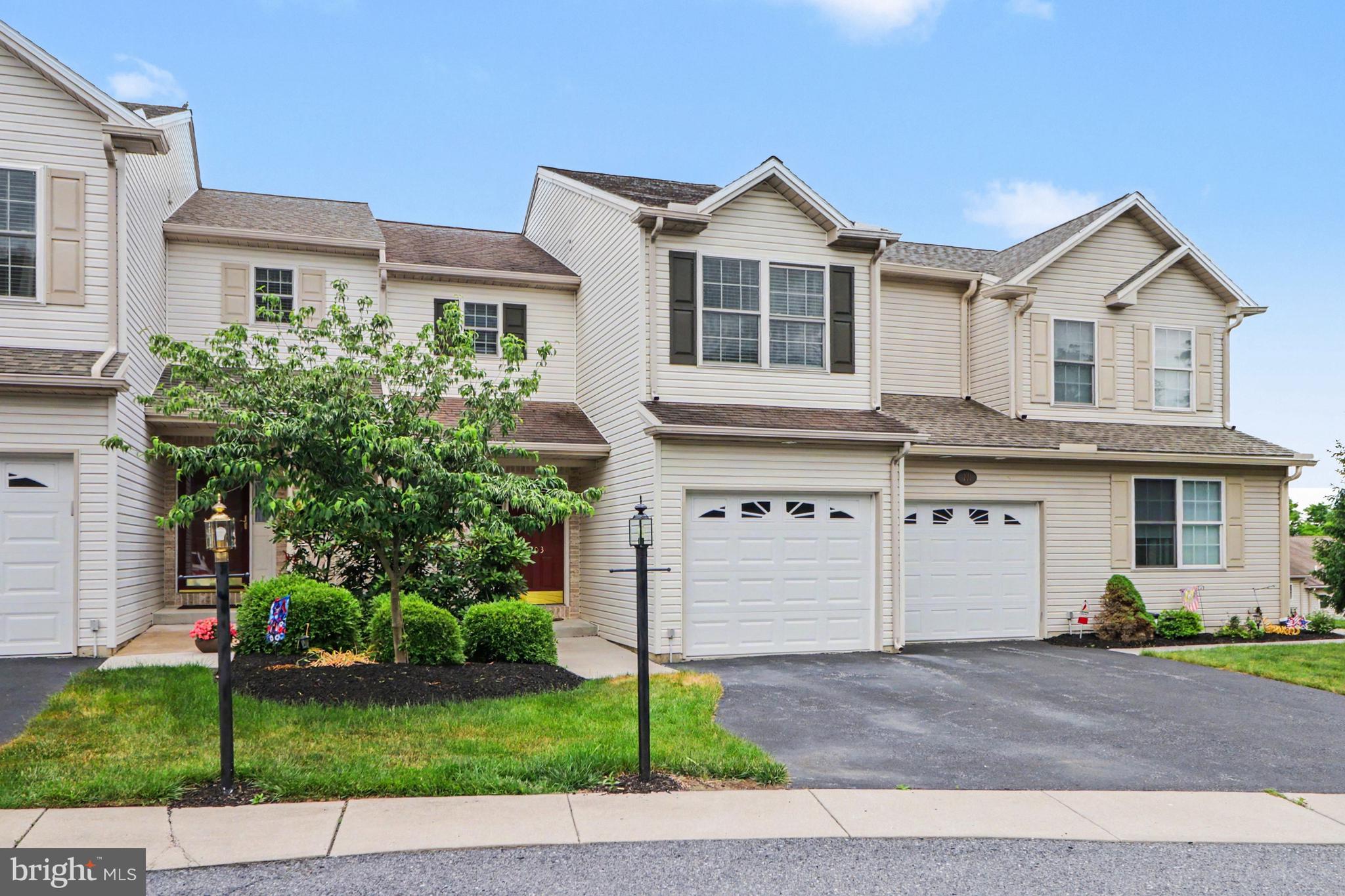 203 SILVER LEAF RDG RIDGE