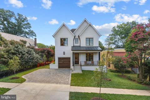 3108 KEY BOULEVARD ARLINGTON VA 22201