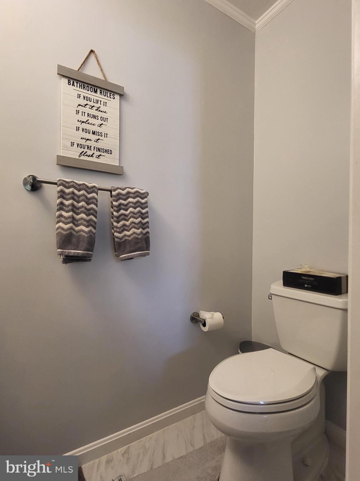 ASHBURN VILLAGE - Residential Lease