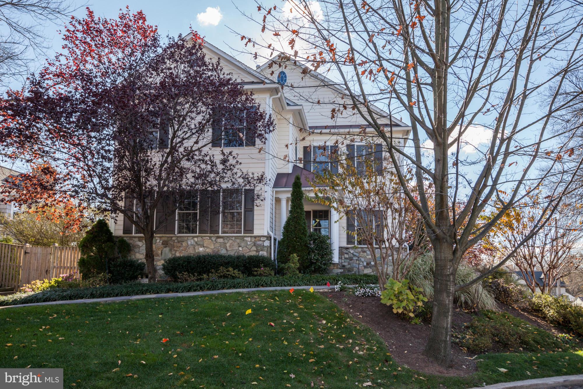 CHEVY CHASE TERRACE - Residential