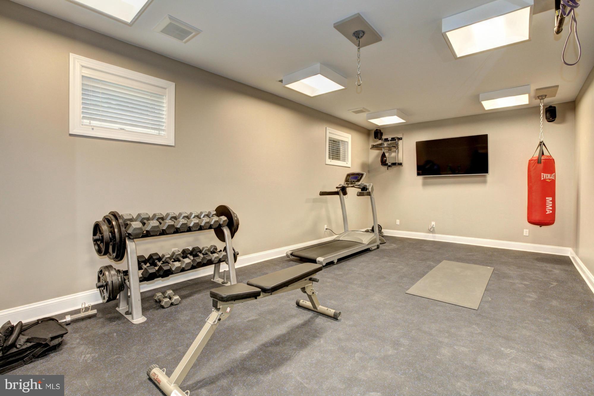 CHEVY CHASE TERRACE - Residential