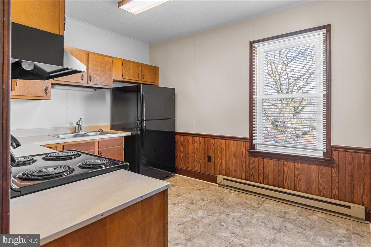 DOWNTOWN HAGERSTOWN - Residential Lease