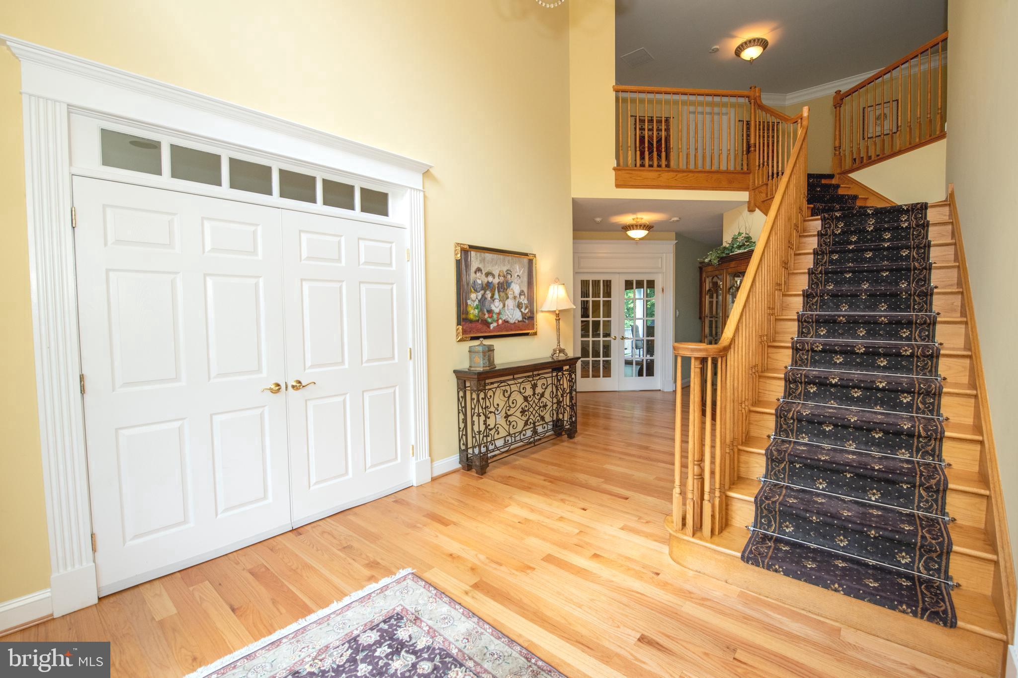 MEADOW BROOK - Residential