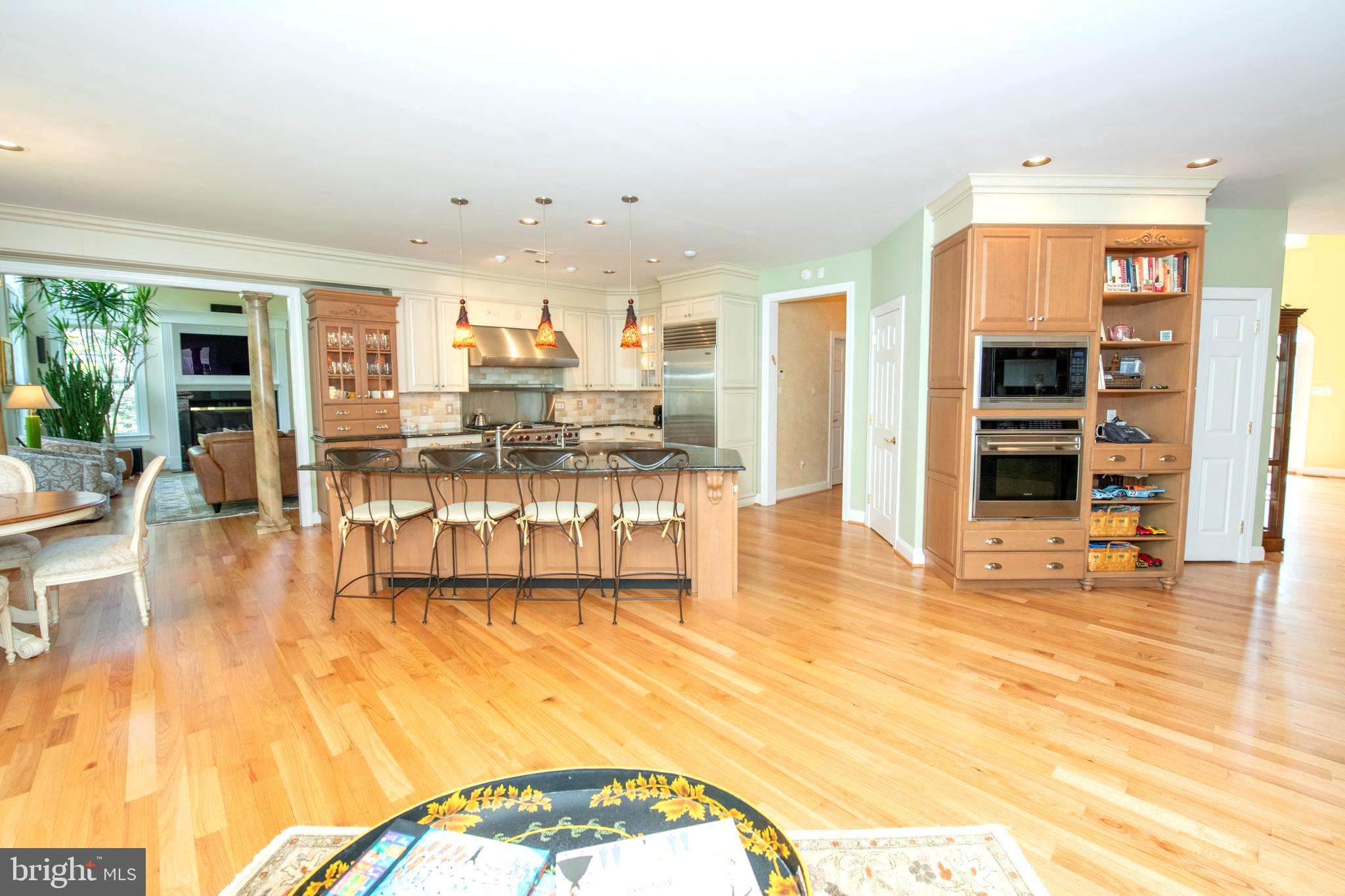 MEADOW BROOK - Residential