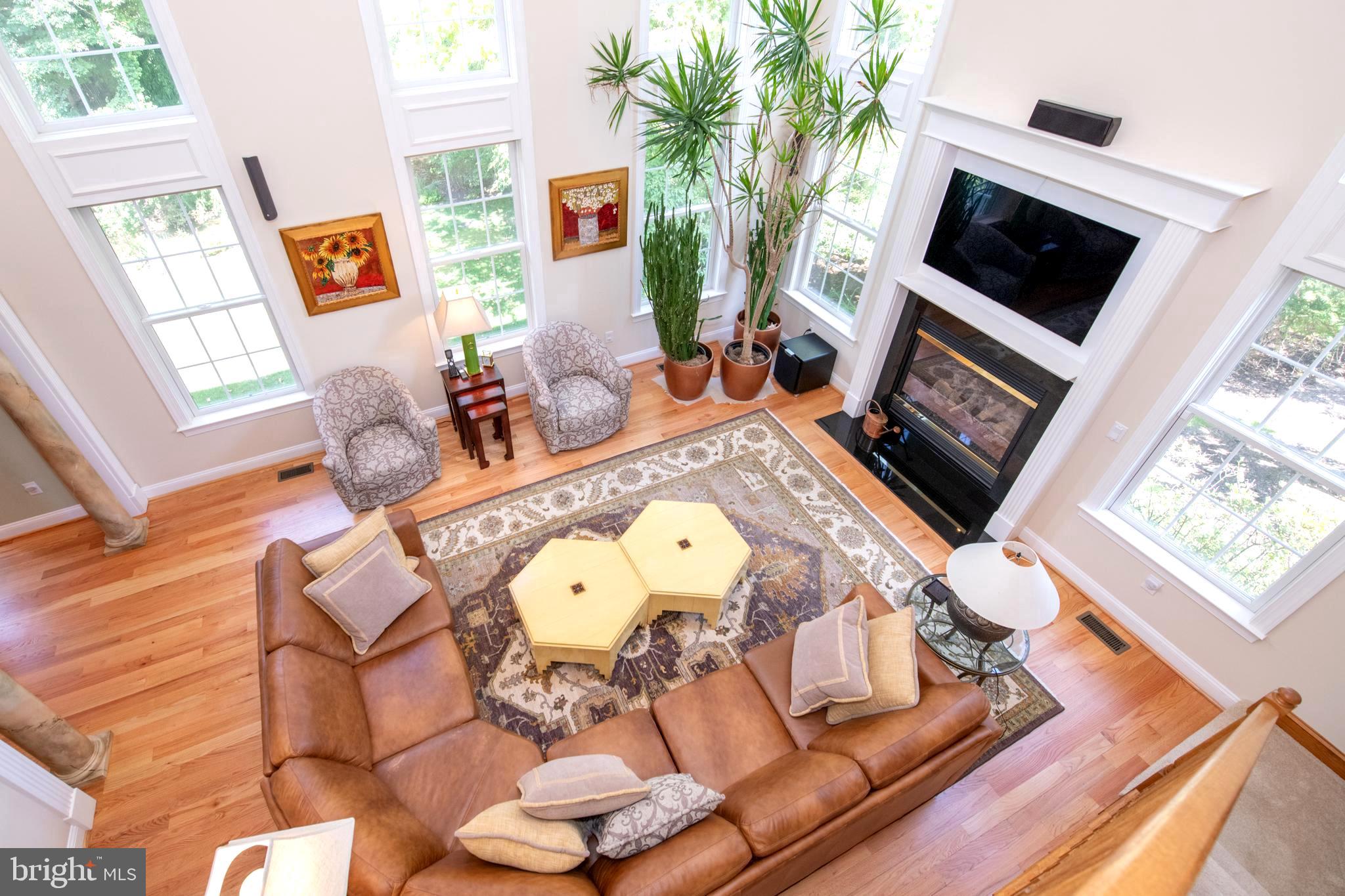 MEADOW BROOK - Residential