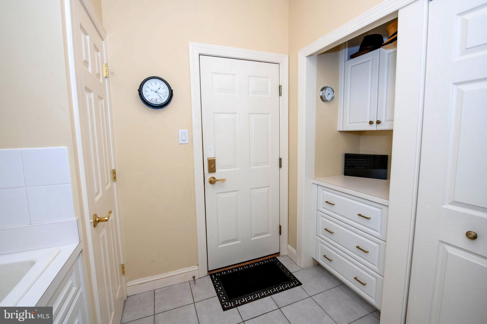 MEADOW BROOK - Residential