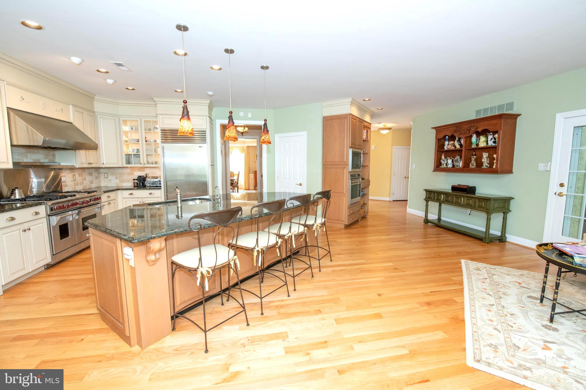 MEADOW BROOK - Residential